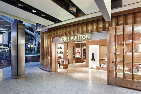 louis vuitton heathrow boutique.